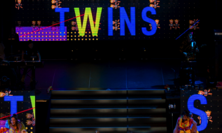 TWINS LOL 世界巡演北美最终站 嗨爆多伦多SONY CENTRE