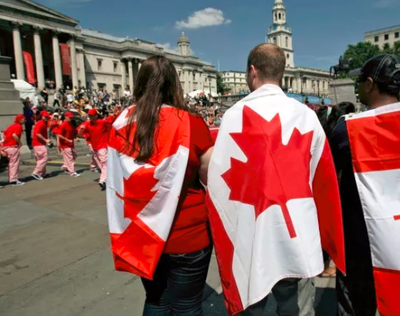 加拿大宣布：将尽全力让更多的中国人来加拿大！这类人申请签证无需审查！
